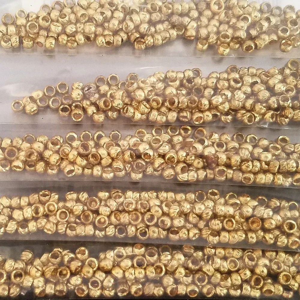 400 Brass CRIMP BEADS 2 x 2 mm 1.5 mm hole NEW DIY jewelrymaking arts and crafts